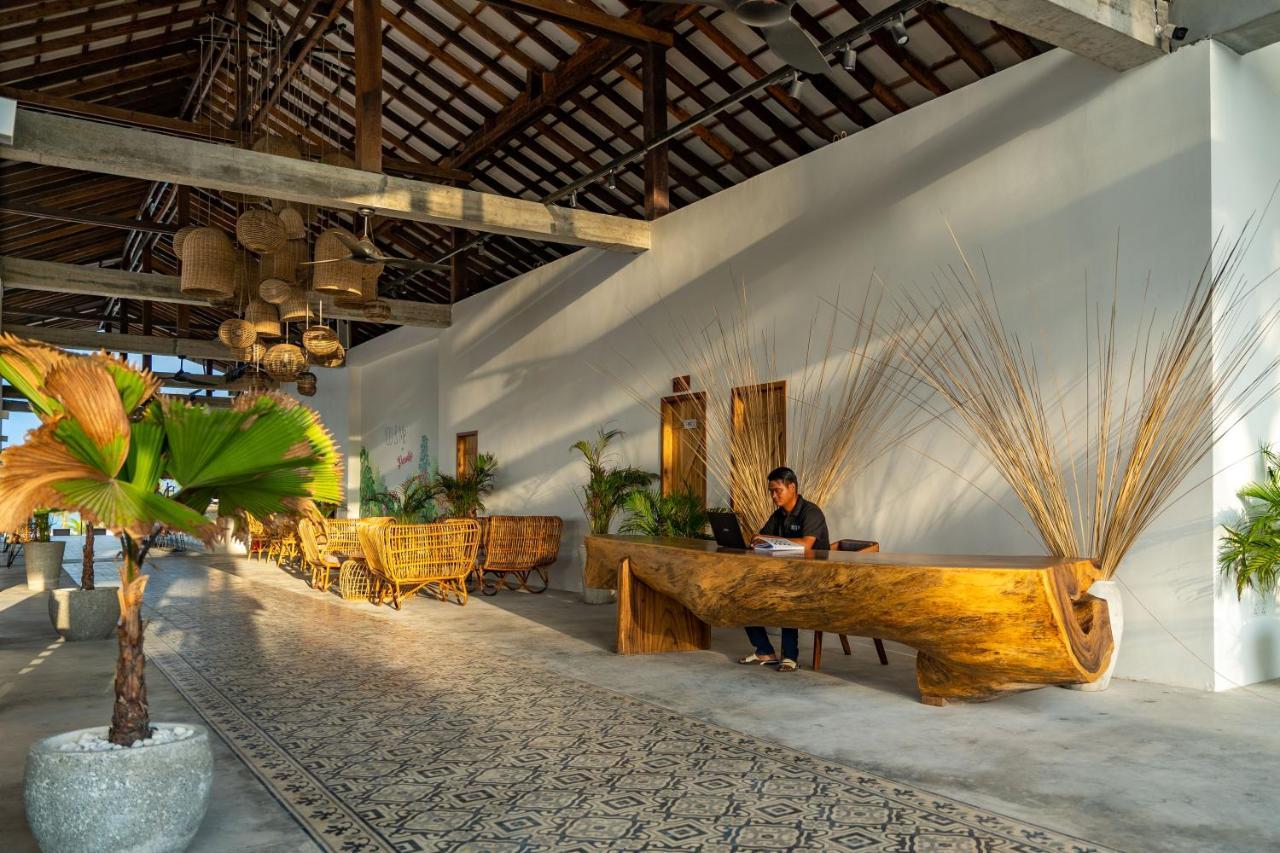 You&Me Resort Pagoda Beach Екстериор снимка